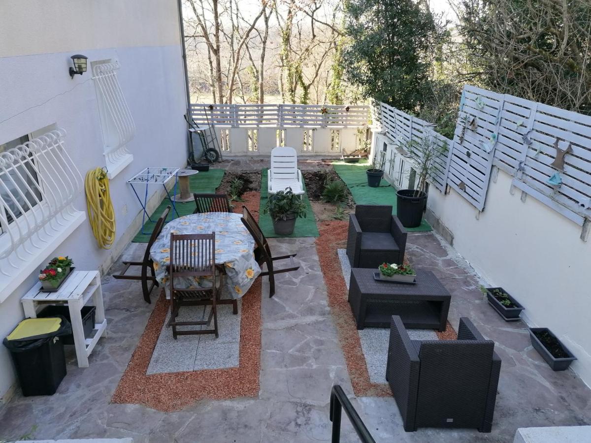 Gite Chez Pierrette Valence-sur-Baïse Exteriér fotografie